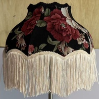Abat-jour en tissu floral noir vintage, franges en crème, style rétro, fait main, écologique, lampe de table décorative, décoration d'intérieur