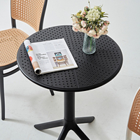 Table à manger en plastique domestique nordique petite Table ronde creuse portable Table basse extérieure
