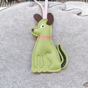 Charme de sac de chien de dessin animé mignon, mode créative, porte-clés de voiture en cuir PU, ornement suspendu - Product Image 4