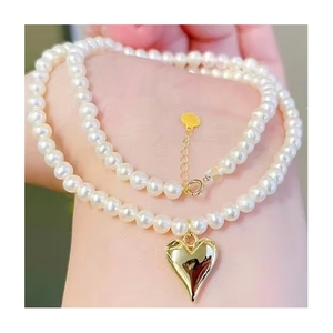 จี้ทองคำแท้ 18k ซินฟลาย ดีไซน์มินิมอล ประดับมุกและจี้รูปหัวใจ สร้อยคอแห่งความรัก Au750 - Product Image 1