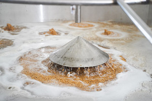 Tanque de Remojo Cilíndrico Moderno para Cebada, Recipiente para Remojar Cebada para Expertos Cerveceros - Product Image 2