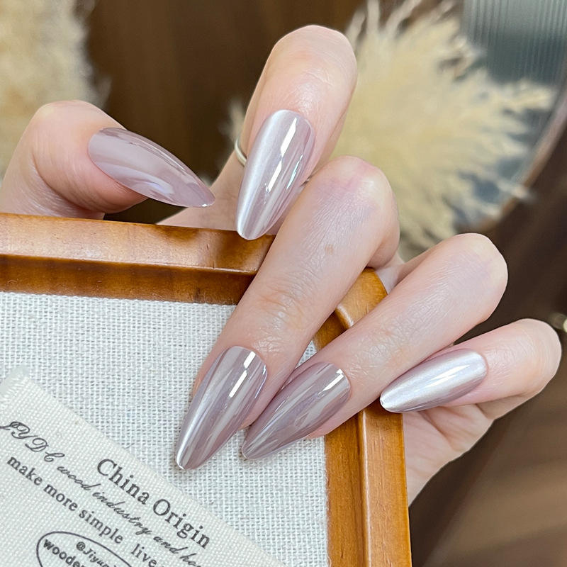 BZ1941แมวตาเมฆสีม่วง