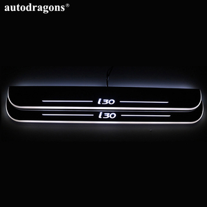 Plaque de protection de porte de voiture sans fil Autodragons avec éclairage RGB dynamique et chargeur USB - Product Image 5
