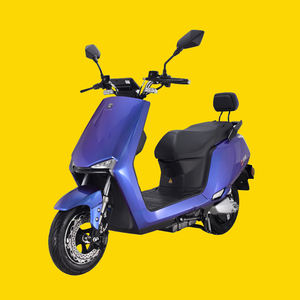 Motocicleta eléctrica con batería de iones de litio portátil de gran tamaño dos 72V 20Ah para personas mayores - Product Image 4