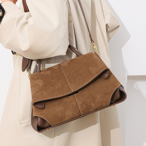 trapuntata di fascia alta personalizzata OEM di fascia alta nuova fodera in cotone Messenger a spalla di alta qualità alla moda - Product Image 3