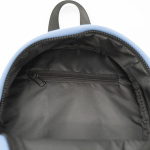 <span class=keywords><strong>Sac</strong></span> à <span class=keywords><strong>dos</strong></span> en néoprène minimaliste de haute qualité personnalisé Petit <span class=keywords><strong>sac</strong></span> souple en caoutchouc SBR Chloroprène <span class=keywords><strong>Sac</strong></span> d'école pour adolescents et enfants - Product Image 4