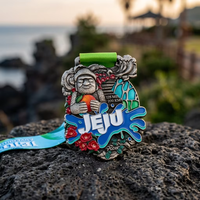 Médaille personnalisée Ultra Marathon 200KM, Vente en gros usine, Médaille de récompense sportive en alliage de zinc avec relief 3D pour course sur sentier et course de pacer