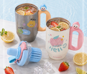 Gobelet isotherme en acier inoxydable de 750 ml avec poignée de dessin animé, paille rabattable et grande poignée pour la maison, le bureau et les voyages - Product Image 4
