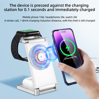Chargeur rapide 15W en gros, station de charge sans fil 4-en-1 de bureau pliable pour montre, écouteurs et iPhone 17 15 Pro Max T30