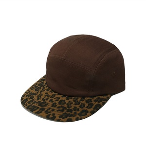 Gorra con estampado de leopardo para hombre, estilo camper, con visera plana, cierre a presión, vintage, con visera de leopardo, de lona bicolor, tipo béisbol, para camping. - Product Image 2