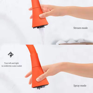 Fabriek Directe Universele Verlengbuis Balkon Zwembad Spatwaterdicht 360 Flexibele Multi-Gekleurde Kranen Warme En Koude Keuken Kraan - Product Image 4