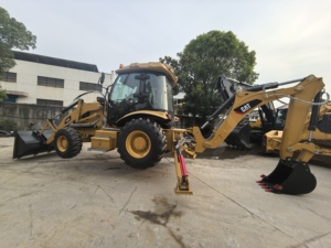 Chargeuses d'occasion CAT 420F Chargeur rétrocaveuse d'occasion Cat 420F Chargeur d'occasion en bon état à vendre - Product Image 5