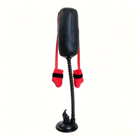 Jouet vertical pour chat avec base à ventouse, jouet de stimulation en forme de gant de boxe, accessoires pour animaux de compagnie pour l'auto-amusement et le soulagement du stress des chats