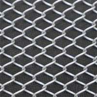 Voilage en maille métallique sur mesure en acier inoxydable et aluminium pour plafonds, idéal pour l'architecture moderne et les applications décoratives