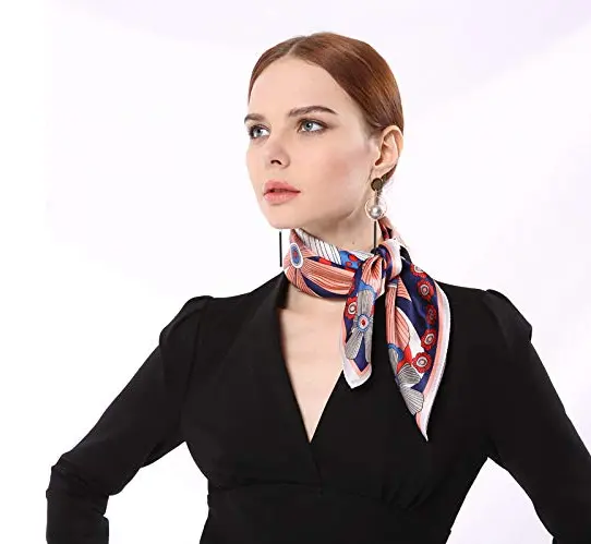 Großhandel OEM Modedesign gedruckt benutzer definierte Seide Satin Seide Damen Schals für Shirt Büro und Flug begleiter Uniform