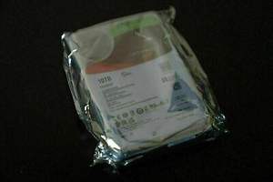 IronWol F <span class=keywords><strong>ST10000VN0008</strong></span> 10TB 3,5 "256MB Disco duro interno - Product Image 3