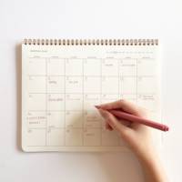 Calendrier de tâches et liste de choses à faire avec Logo imprimé non daté, planificateur mensuel, bloc-notes