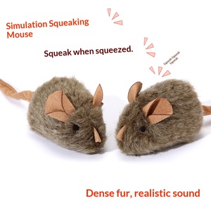 Juguete para Mascotas de <span class=keywords><strong>Ratón</strong></span> Realista de Piel Sintética con Sonido, Resistente a Mordidas, Juguete de Caza Relleno para Reducir el Comportamiento Destructivo de Gatos en el Hogar - Product Image 4