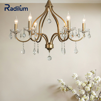 Chandelier Chesterfield Chandelier en or antique avec gouttes de cristal et bobeches, plafonnier à chaîne suspendue pour salle à manger