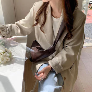 Sac à bandoulière croissant rétro 2026, sac à main en PU avec doublure en polyester, fermeture éclair, tendance pour femmes - Product Image 3