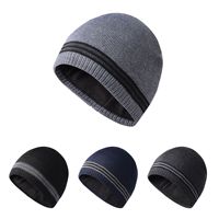Groothandel Custom Hoge Kwaliteit Gebreide Winter Beanie Mannen Camouflage Dot Strik Patroon Muts Custom Patch Logo Voor Strand