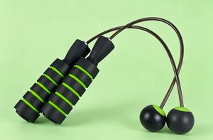 La cuerda de saltar inalámbrica de bolas pequeñas es adecuada para el ejercicio diario y es cómoda de guardar. - Product Image 3