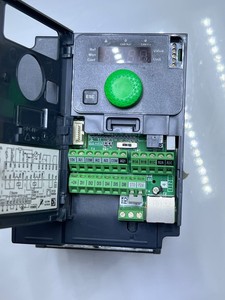 Variador de Velocidad de CA Eléctrico Altivar ATV320U04N4C - Product Image 3