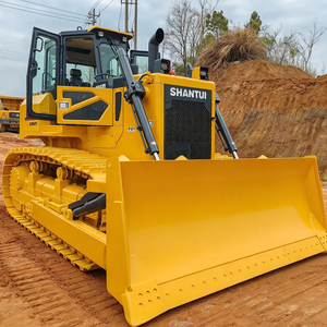 Bulldozer sur chenilles Shantui SD24-G de 24 tonnes, machine de terrassement hydraulique pour travaux routiers et nivellement des terres, avec ripper arrière. - Product Image 5