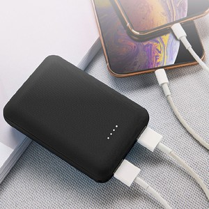 Batterie externe de voyage ultra-fine en ABS, chargeur portable avec technologie GaN, 2 sorties Type-C GaN pour utilisation en extérieur, protection contre les surintensités - Product Image 6