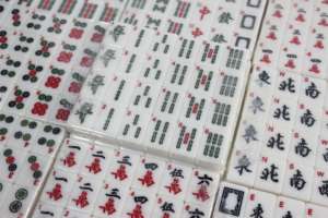 In Stock Standard 166 Tiles American <b>Mahjong</b> <b>Set</b> Melamine Printed Mah Jongg with Joker Tiles - Product Image 6