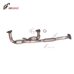 Convertisseur universel de <span class=keywords><strong>catalyseur</strong></span> à trois voies d'échappement de voiture Oem pour Nissan Cefiro A32 Auto Parts - Product Image 2