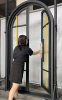 Elegante Puerta Doble de Entrada de Hierro Forjado con Arco, Manijas Doradas, Diseño Moderno para Villa, Exterior Antirrobo, Galvanizada