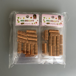 Venta al por mayor de adornos decorativos <span class=keywords><strong>para</strong></span> rastas, anillos <span class=keywords><strong>para</strong></span> el cabello, cuentas de barril con patrón, de plástico, 12 unidades/caja, cuentas <span class=keywords><strong>para</strong></span> rastas <span class=keywords><strong>para</strong></span> accesorios de cabello - Product Image 3