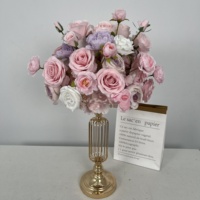 Arrangement floral en soie de haute qualité, boule de fleurs artificielles en roses pour centre de table et décoration d'événements