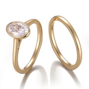 Bague en moissanite taille ovale D VVS, faite à la main, personnalisée, or massif 10k 14k, ensemble de bijoux fins, alliance pour femme, collection automne 2025 - Product Image 1