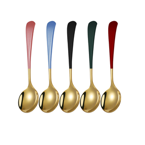 Tay Cầm Đầy Màu Sắc Vàng Muỗng Súp Màu Hồng Bộ Đồ Dùng Bằng Bạc 304 Thép Không Gỉ <span class=keywords><strong>Flatware</strong></span> Dao Kéo Thìa Ăn Tối Xử Lý Màu Xanh - Product Image 1