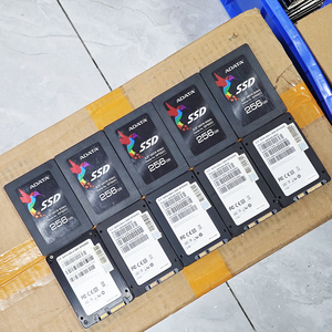 Second Hand <b>2.5</b> Inch SATA 3.0 <b>SSD</b> Internal PC Hard Drive 240GB 256GB Range Factory Direct Wholesale - Product Image 2