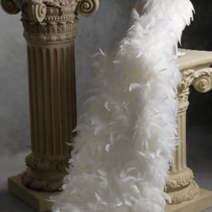 Écharpe en plumes de dinde noires teintées écologiques de 50g pour femmes, idéale pour la maison, les fêtes, les mariages, la décoration de Noël, l'artisanat, les vêtements, les costumes et les robes de danse - Product Image 2