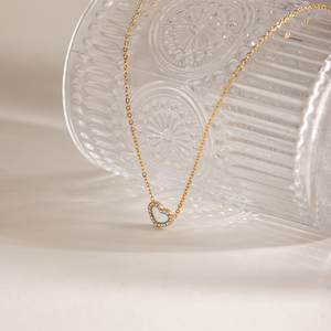 Collar con Colgante <span class=keywords><strong>de</strong></span> Corazón <span class=keywords><strong>de</strong></span> Madreperla en Acero Inoxidable Chapado en Oro <span class=keywords><strong>de</strong></span> 18K con Diamantes <span class=keywords><strong>de</strong></span> Imitación Blancos para Mujer, <span class=keywords><strong>J</strong></span>&D Jewelry - Product Image 5
