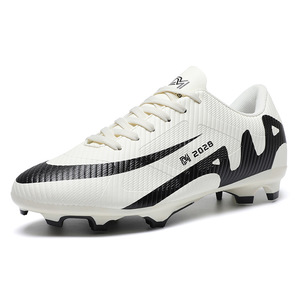 Nuevas zapatillas de fútbol transpirables de estilo transfronterizo para niños y niñas, ideales para entrenamiento en césped artificial y deportes. - Product Image 1