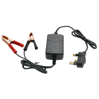 Chargeur de batterie rechargeable 13,8 V 14,8 V avec indicateur LED, adaptateur de charge automatique pour batteries de voiture, moto et camion 12 V