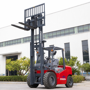 Nouveau chariot élévateur diesel <span class=keywords><strong>DOUGONG</strong></span> 4 tonnes, moteur Kubota, certifié EPA, mât à deux/trois étages, hauteur de levage de 3m à 6m pour la manutention d'équipements - Product Image 6