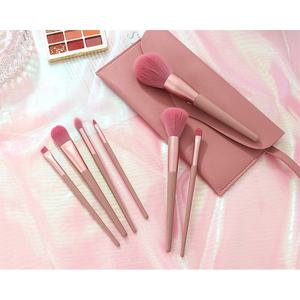 <span class=keywords><strong>Precio</strong></span> barato de alta calidad 7 piezas Juego de <span class=keywords><strong>brochas</strong></span> de maquillaje Rosa Cosméticos sintéticos de primera calidad <span class=keywords><strong>Brochas</strong></span> de maquillaje con bolsa - Product Image 5