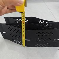 Geocelda de HDPE Negra de 4 Pulgadas de Profundidad, Ecológica y Duradera, con Garantía de Más de 5 Años, para Muros de Contención, Estabilización de Caminos, Patios y Pasillos