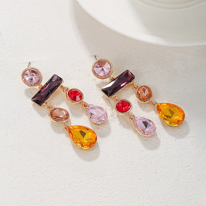Pendientes de Perlas de Alta Costura, Pendientes de Botón Vintage Únicos, Joyería de Oreja de Lujo Ligero y de Alta Gama para Mujer - Product Image 4