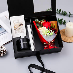 Regalo del Día de la madre 2024 caja de flores rosas artificiales caja de joyería de rosas aromáticas Rojas regalo de rosas de <span class=keywords><strong>San</strong></span> Valentín - Product Image 2