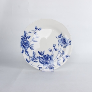 Service de table en <span class=keywords><strong>porcelaine</strong></span> à motif floral Rose de <span class=keywords><strong>Delft</strong></span> bleu et blanc, forme irrégulière - Product Image 3