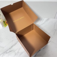 Boîte à gâteau carrée recyclable en carton ivoire avec pelliculage mat et revêtement UV, ensemble d'emballage alimentaire pour cadeaux sucrés, estampage de logo doré
