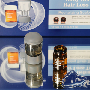 Siero Anticaduta <span class=keywords><strong>per</strong></span> <span class=keywords><strong>Capelli</strong></span> con Ginseng della Bingo Hair Care Factory, Trattamento <span class=keywords><strong>per</strong></span> un Migliore Equilibrio del Cuoio Capelluto e <span class=keywords><strong>Capelli</strong></span> Più Folti - Product Image 2