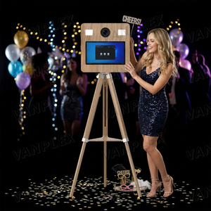 Cabina de Fotos Portátil DSLR de 15.6 Pulgadas, Espejo para Selfies de Metal con Soporte de Imitación Madera, 2 <span class=keywords><strong>A</strong></span>ños de Garantí<span class=keywords><strong>a</strong></span>, Logotipo Gratuito, Directo de Fábrica - Product Image 1